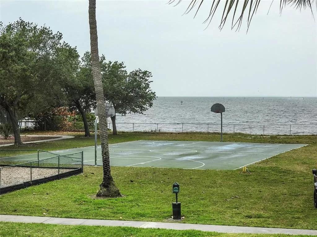 Bay View, Studio206, Beach Steps Away! Pool+Wifi Ruskin Exterior photo